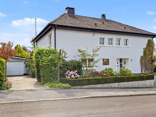 Foto - Haus zum Kaufen in Hemer 690.000,00 € 236.7 m²