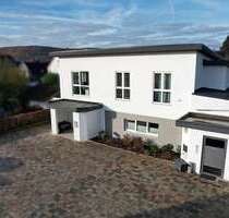 Wohnung zum Mieten in Lauenförde 900,00 € 119 m²