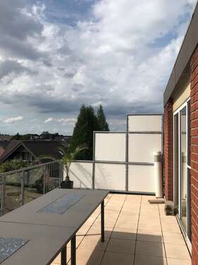 Foto - Wohnung zum Mieten in Garbsen 770,00 € 91.76 m²