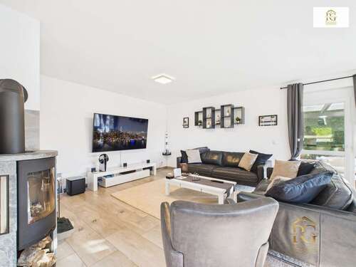 Foto - Haus zum Kaufen in Wischhafen 349.999,00 € 146.62 m²