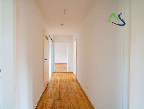 Foto - Wohnung zum Mieten in Regensburg 930,00 € 77 m²