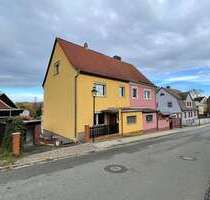 Haus zum Kaufen in Teuchern 110.000,00 € 170 m²