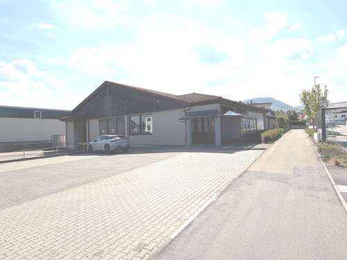 Foto - Einzelhandel in Bissingen 5.400,00 € 502 m²