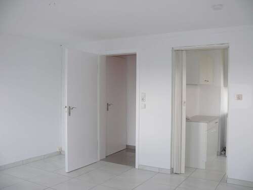 Foto - Wohnung zum Mieten in Altbach 310,00 € 27 m²