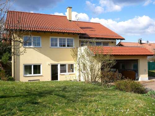 Foto - Haus zum Kaufen in Spiegelberg 490.000,00 € 278 m²