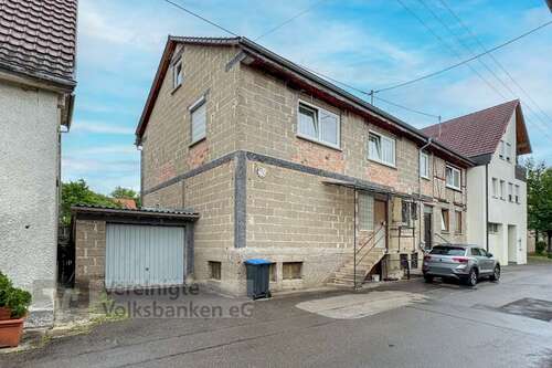 Foto - Haus zum Kaufen in Wannweil 329.000,00 € 198 m²