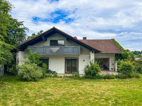 Foto - Haus zum Kaufen in Aiglsbach 495.000,00 € 239 m²