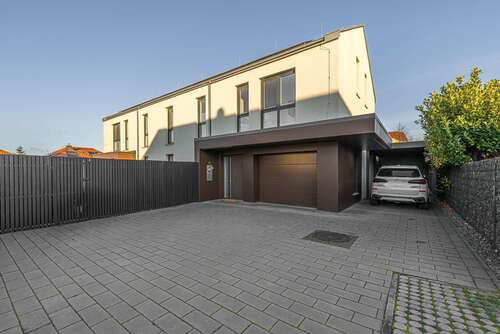 Foto - Haus zum Kaufen in Markkleeberg 1.700.000,00 € 270 m²