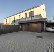 Haus zum Kaufen in Markkleeberg 1.700.000,00 € 270 m²