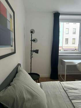 Foto - WG-Zimmer in Düsseldorf 899,00 € 25 m²