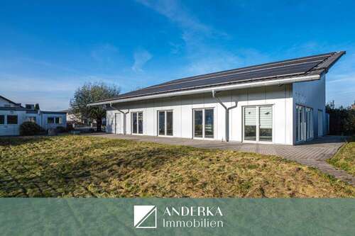 Foto - Halle in Günzburg 366.000,00 € 195 m²