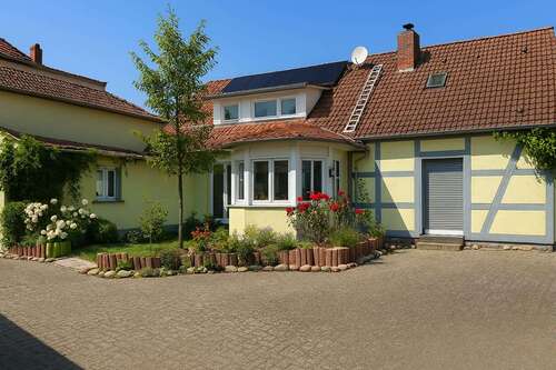 Foto - Haus zum Kaufen in Bismark 249.000,00 € 178.4 m²