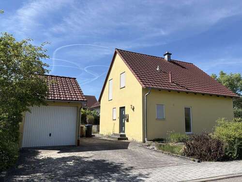 Foto - Haus zum Kaufen in Crailsheim 279.000,00 € 112.76 m²