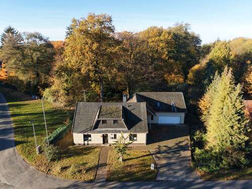 Foto - Haus zum Kaufen in Uchte 229.000,00 € 213.84 m²