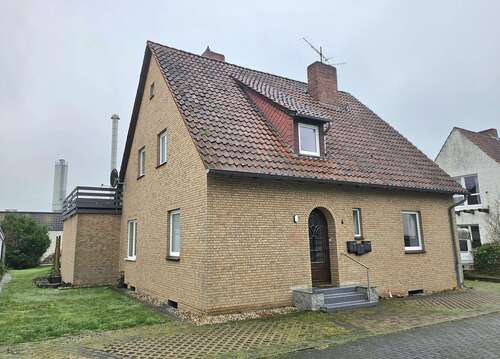 Foto - Haus zum Kaufen in Uelzen 300.000,00 € 195 m²