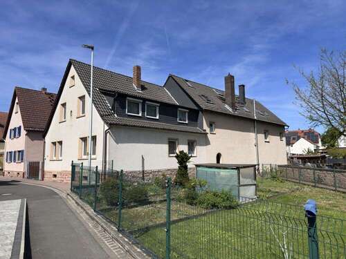 Foto - Haus zum Kaufen in Niedernberg 629.000,00 € 290 m²