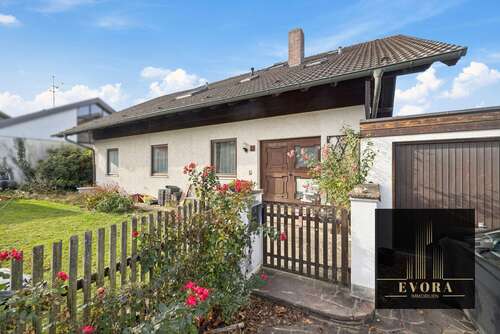 Foto - Haus zum Kaufen in Mering 989.000,00 € 265 m²