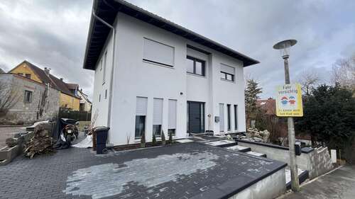 Foto - Haus zum Kaufen in Reichenberg 639.000,00 € 162 m²