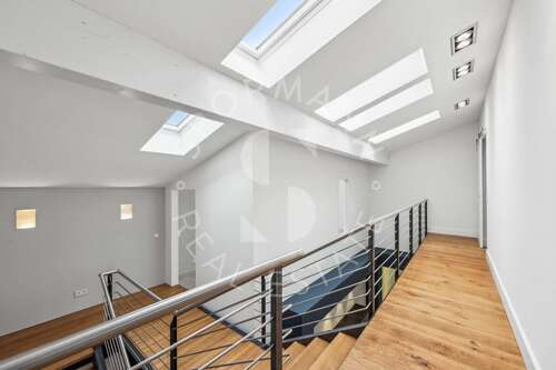 Foto - Wohnung zum Kaufen in Düsseldorf 895.000,00 € 160 m²