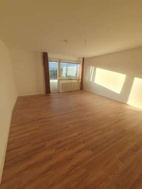 Foto - Wohnung zum Mieten in Mühlacker 878,00 € 87.81 m²