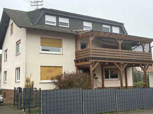Foto - Haus zum Kaufen in Birstein Unterreichenbach 350.000,00 € 244 m²