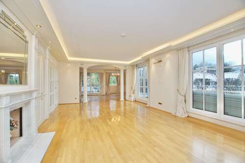 Foto - Wohnung zum Mieten in Wiesbaden 4.500,00 € 302 m²