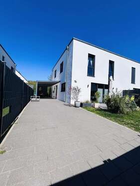 Foto - Haus zum Kaufen in Isernhagen 560.000,00 € 125 m²