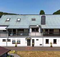 Haus zum Kaufen in Engelskirchen 520.000,00 € 272 m²