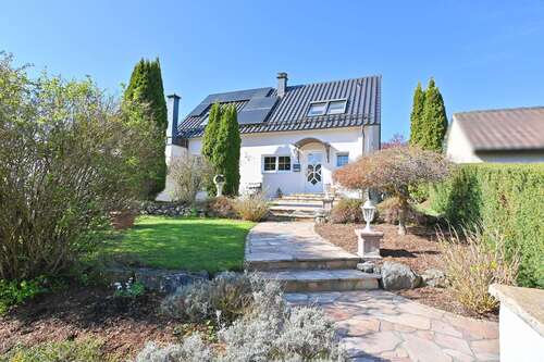 Foto - Haus zum Kaufen in Bad Waldsee 929.000,00 € 182 m²