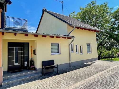 Foto - Haus zum Kaufen in Becherbach 289.000,00 € 180 m²