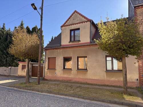 Foto - Haus zum Kaufen in Zahna-Elster 69.900,00 € 108 m²