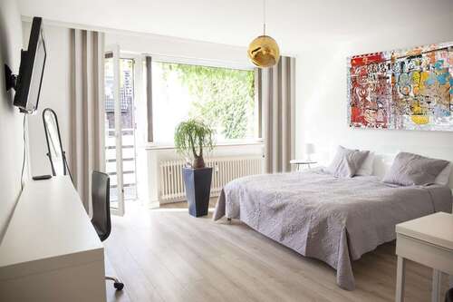 Foto - Wohnung zum Kaufen in Düsseldorf 215.000,00 € 32 m²