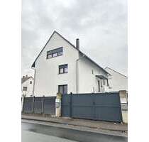 Haus zum Kaufen in Mörfelden-Walldorf 960.000,00 € 265 m²