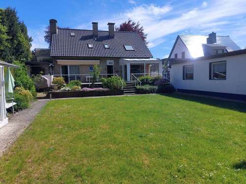 Foto - Haus zum Kaufen in Ratingen-Lintorf 725.000,00 € 187 m²