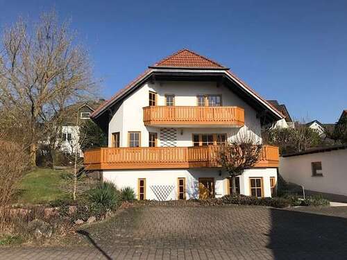 Foto - Haus zum Kaufen in Gückingen 590.000,00 € 240 m²