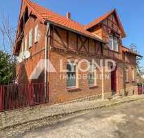 Haus zum Kaufen in Gernrode 118.000,00 € 234.43 m²