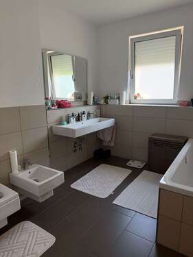 Foto - Wohnung zum Kaufen in Wiesbaden, 1.490.000,00 € 140 m²