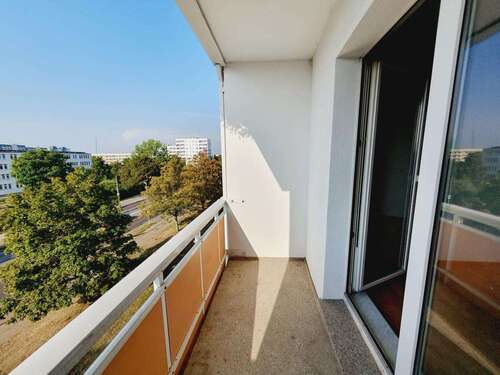 Foto - Wohnung zum Mieten in Magdeburg 357,59 € 56.76 m²
