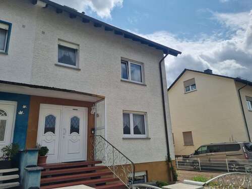 Foto - Haus zum Kaufen in Bruchköbel 495.000,00 € 150 m²