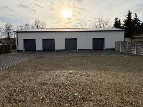 Foto - Halle in Hönow 449,00 € 34.27 m²