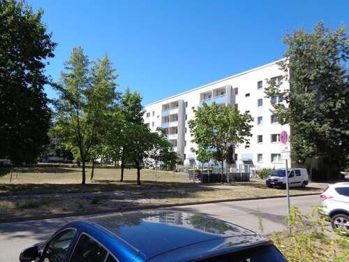 Foto - Wohnung zum Mieten in Brandenburg an der Havel 277,00 € 32.58 m²