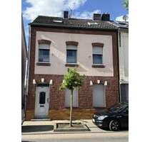 Haus zum Kaufen in Alsdorf Blumenrath 199.000,00 € 175 m² - Alsdorf / Blumenrath