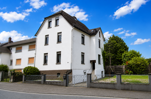 Foto - Haus zum Kaufen in Löhnberg 195.000,00 € 122 m²