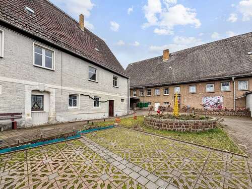 Foto - Haus zum Kaufen in Mügeln 159.000,00 € 548.04 m²