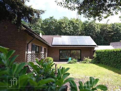Foto - Haus zum Mieten in Leer (Ostfriesland) 1.195,00 € 160 m²