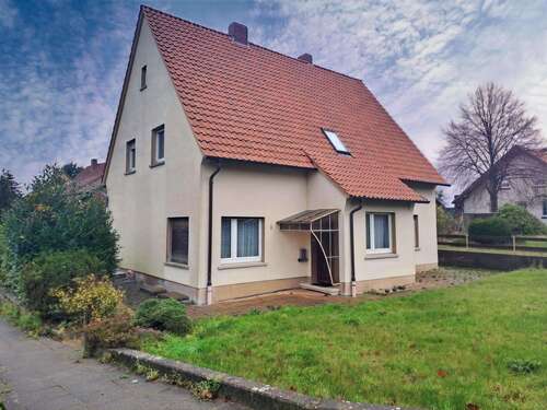 Foto - Haus zum Kaufen in Porta Westfalica 157.000,00 € 135 m²