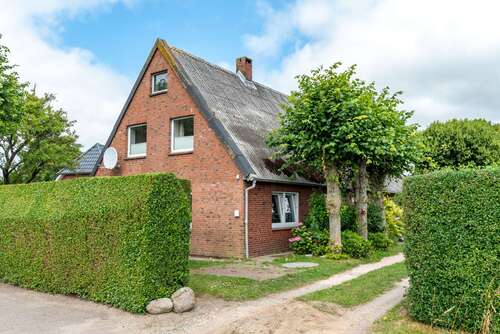 Foto - Haus zum Kaufen in Midlum 419.000,00 € 190 m²