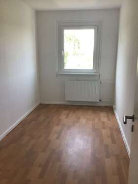 Foto - Wohnung zum Mieten in Brandenburg an der Havel 345,00 € 47.46 m²