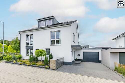 Foto - Haus zum Kaufen in Wesseling 995.000,00 € 305 m²