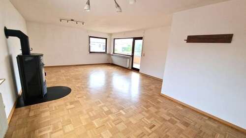 Foto - Haus zum Mieten in Gemmingen Stebbach 1.850,00 € 220 m²